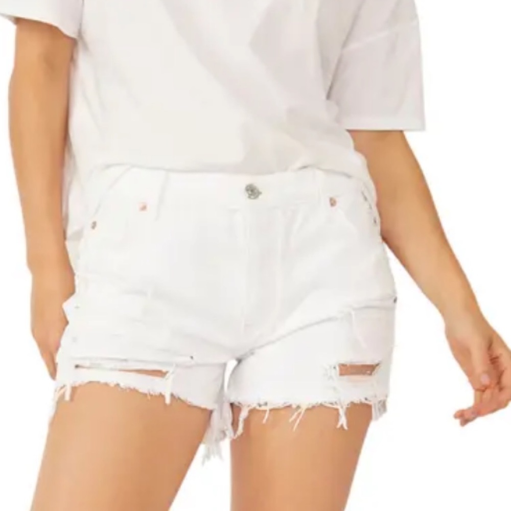 NWT Free People Maggie Distressed Shorts